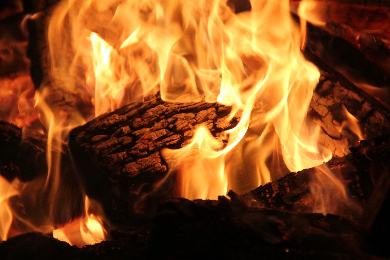 Expert Fireplace Cleaning in Bedford Park, IL Professional Fireplace Cleaning Services In Bedford Park Illinois